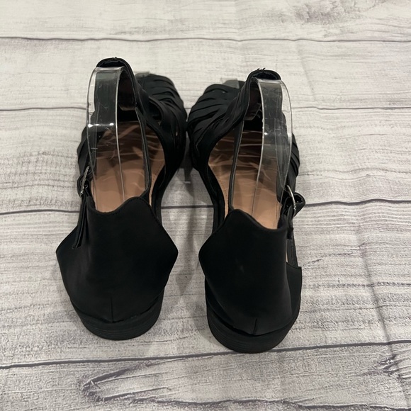 BELLA Black suede Women's block heel Sandals/size 8 - Picture 9 of 16